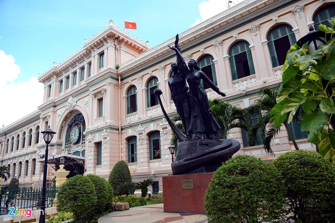 Toà nhà Bưu điện Sài Gòn