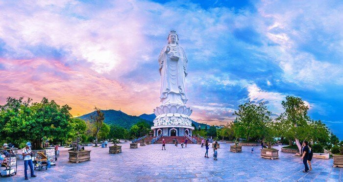 Chùa Linh Ứng nơi có tượng phật Bà lớn nhất Đông Nam Á
