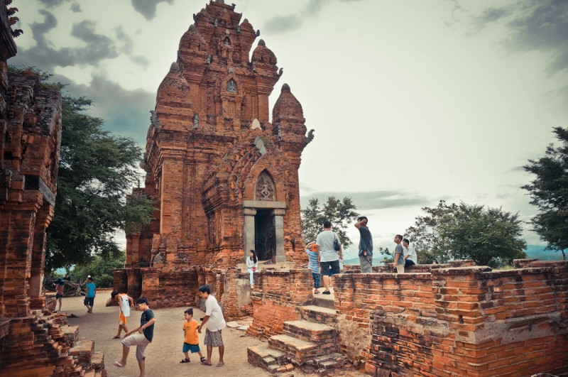 tháp Po Klong Garai mang đậm văn hóa Champa