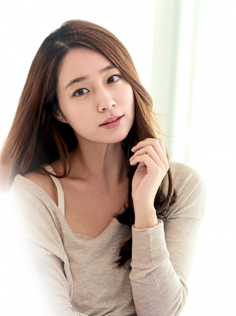 Lee Min Jung