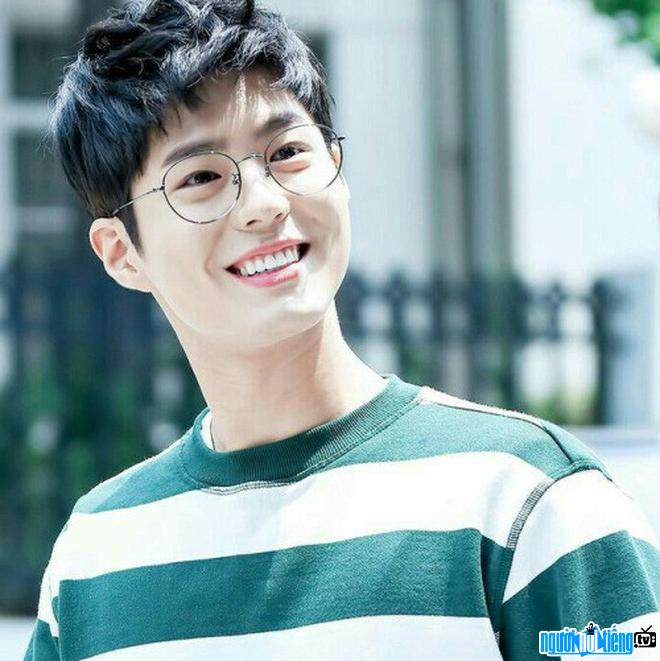 Park Bo Gum