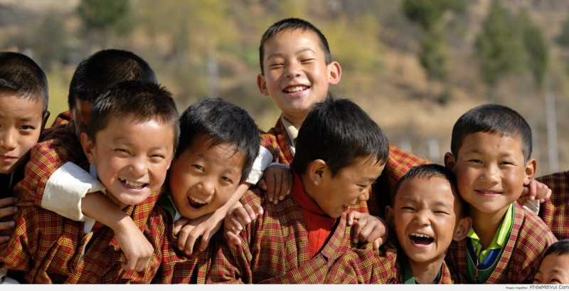 Nụ cười hạnh phúc thường xuyên xuất hiện ở Bhutan.