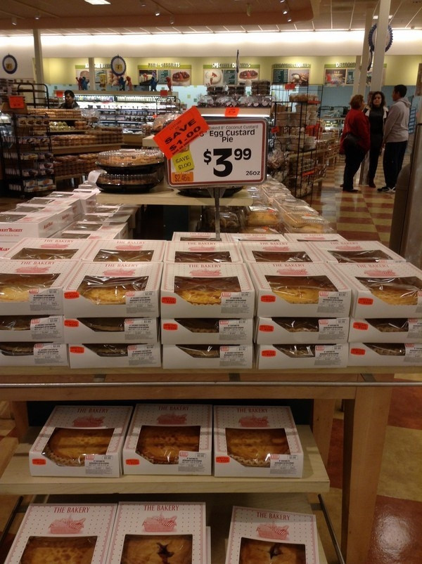 Bạn có thể dễ dàng tìm mua bánh ngọt trong các siêu thị ở Mỹ