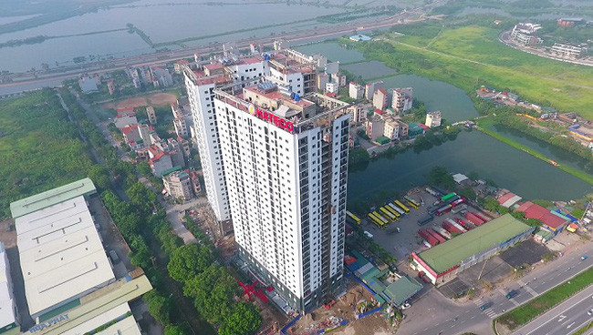 Chung cư Hateco Hoàng Mai nằm ở ngã ba Tam Trinh, mặt đường vành đai 3, liền kề công viên Yên Sở.