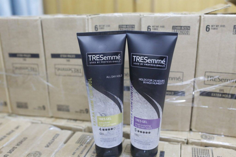 Gel Tạo Kiểu Tóc TRESemmé Extra Firm Control Tres Gel