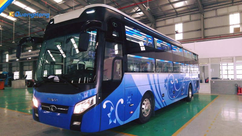 Dương Hồng tăng cường xe mới phục vụ hành khách