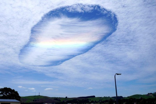 Lỗ mây lớn ở khu vực Gippsland,phía đông bang Victoria,Mỹ