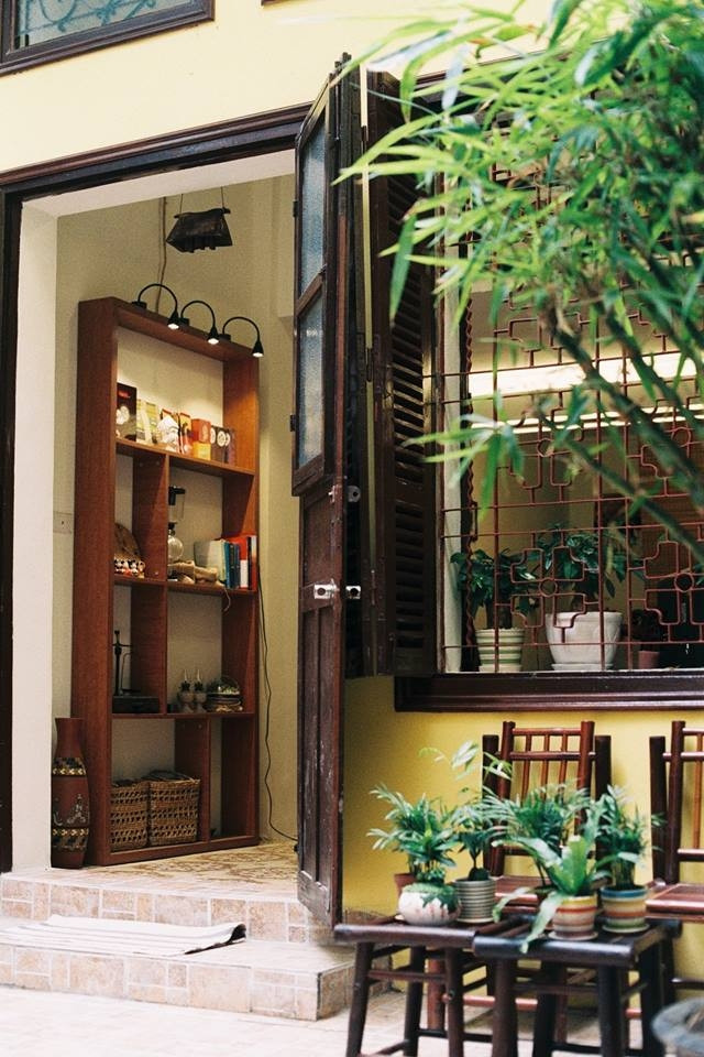 Annie's Little Hanoi Homestay ở Tràng Thi, đi một phát ra ngay kem Tràng Tiền mát lạnh