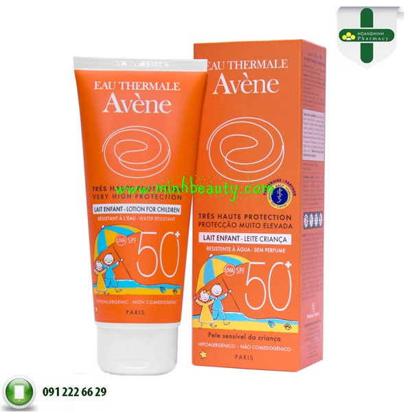 Với Avene Lait SPF 50+ Enfant, các bà mẹ giờ đây đã có thể yên tâm cho con nô đùa khám phá thế giới thỏa thích mà không sợ làn da các con bị cháy nắng.