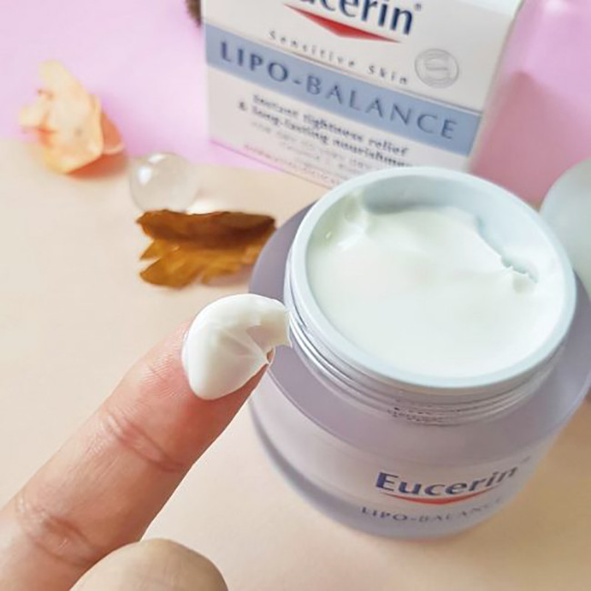 Kem dưỡng ẩm sâu Eucerin Lipo Balance