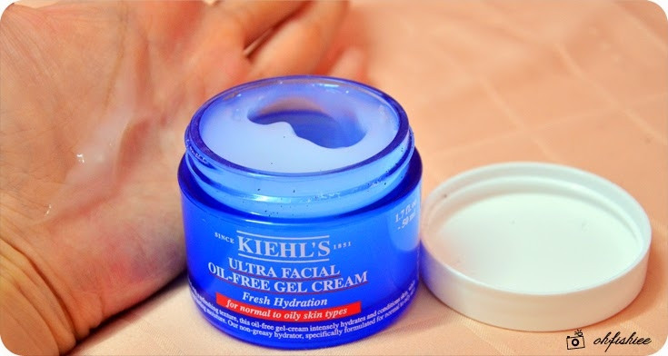 Chất kem khá lỏng của Kiehl’s Ultra Facial Oil-free Gel Cream