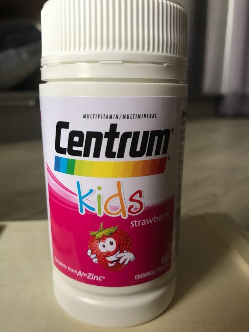 Kẹo Vitamin cho trẻ em Centrum Kids Strawberry