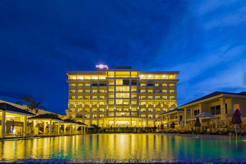 Gold Coadst Hotel Resort & Spa