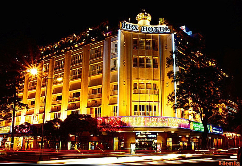 Rex vinh dự được bình chọn là một trong 10 khách sạn tốt nhất tại Việt Nam