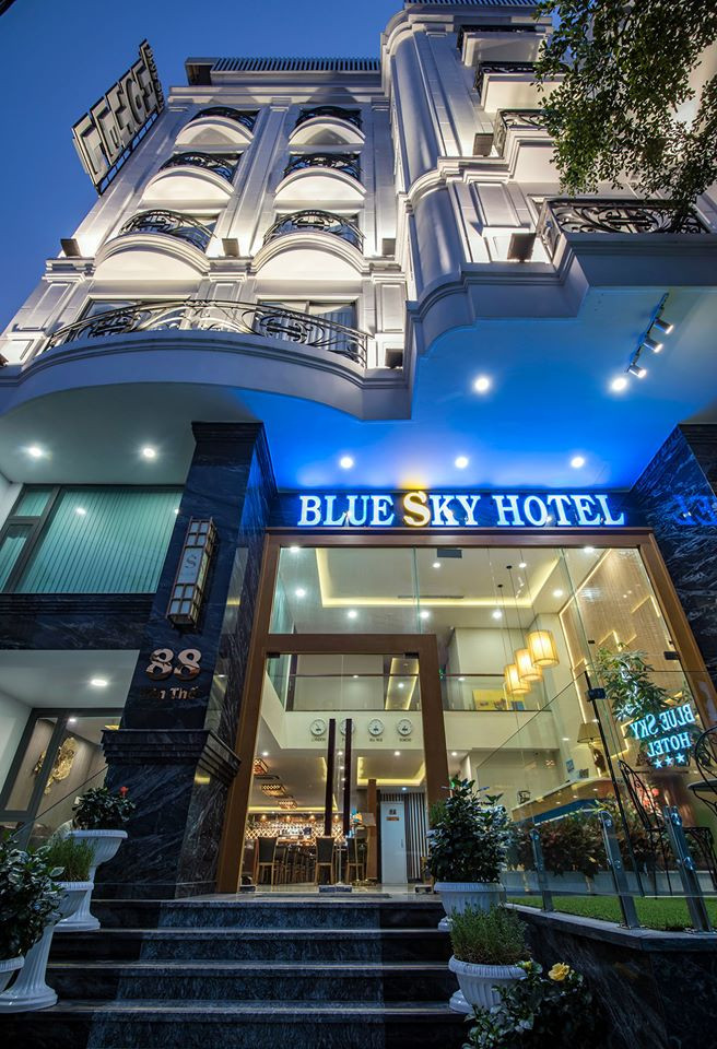 Blue Sky Hotel