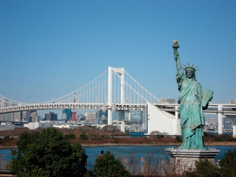 Cầu nối Tokyo với Odaiba