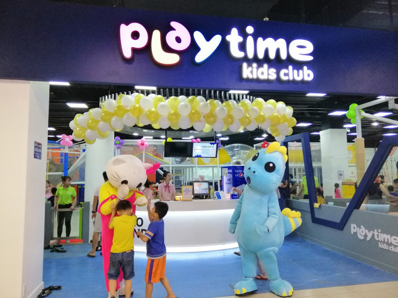 Playtime Kids Club tọa lạc tại khu trung tâm thương mại sầm uất bậc nhất