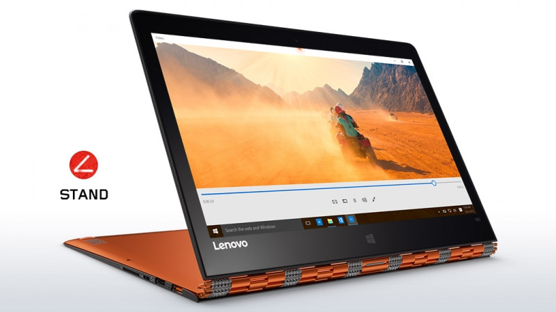 Điểm nhấn của Lenovo Yoga Pro 900 chính là chiếc bản lề đặc biệt, trông giống như món đồ trang sức bằng kim loại