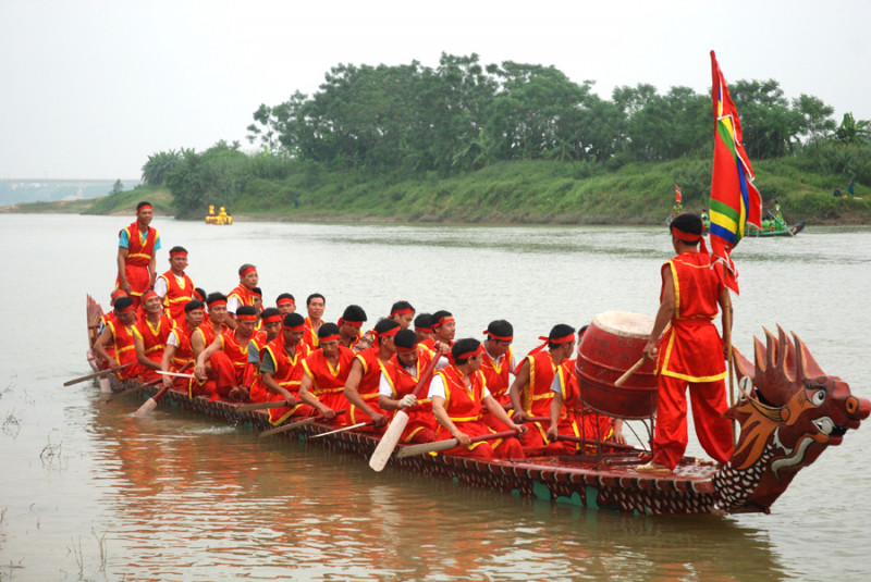 Hội bơi trải Tứ Yên