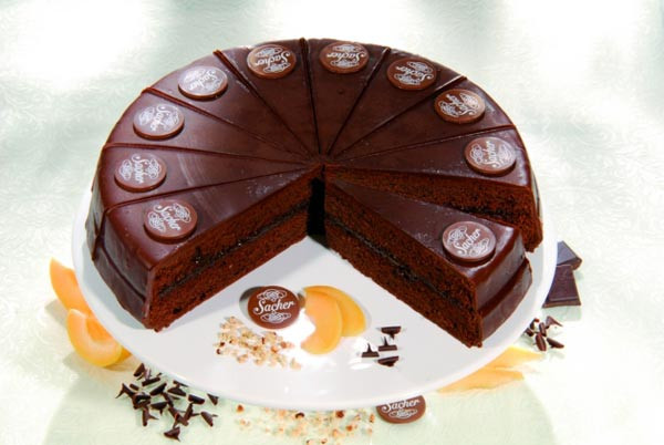 Bánh Sachertorte (Áo)