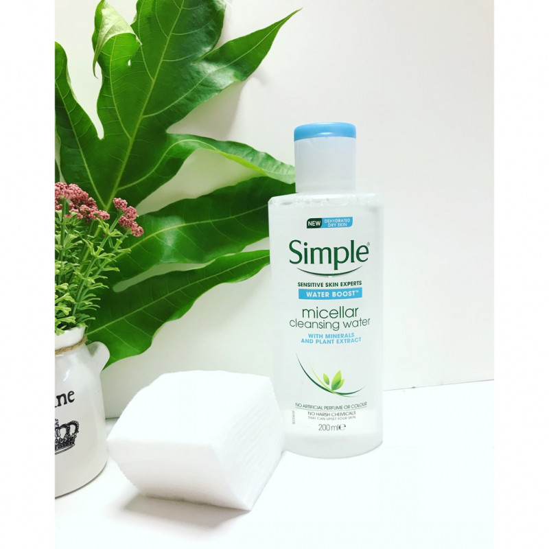 Simple Water Boost Micellar Cleansing Water