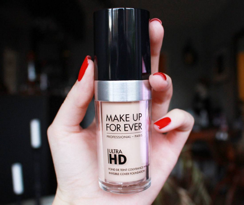 Kem nền Make Up For Ever Ultra Invisible Cover Foundation