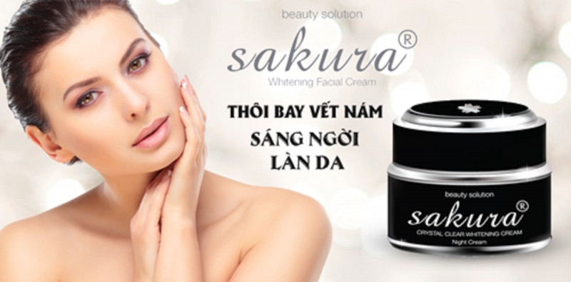 Sakura là một dòng sản phẩm trị nám tàn nhang quá quen thuộc với người tiêu dùng Việt Nam.