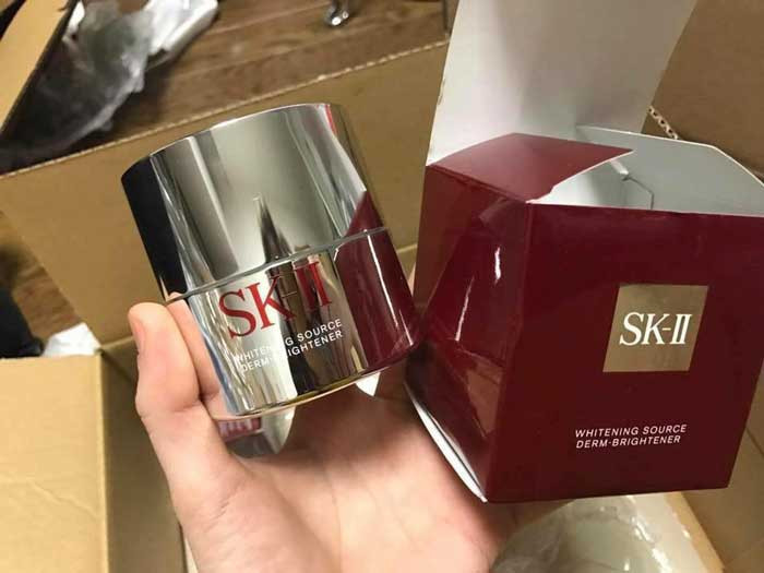 Kem trị nám ban đêm SK-II Whitening Source Derm Brightener 75g