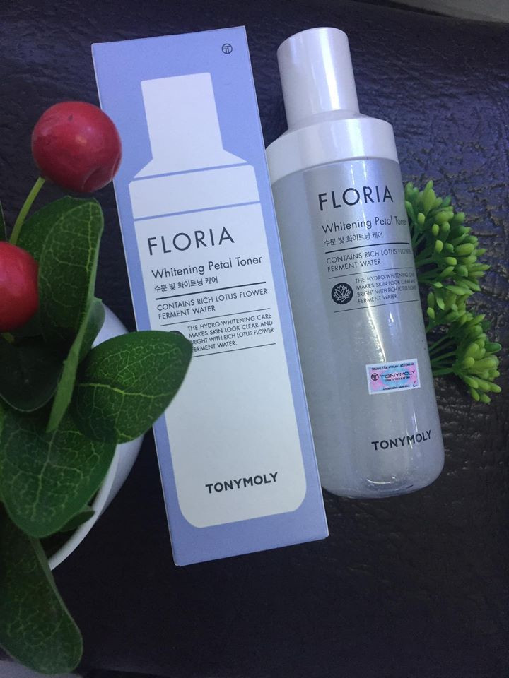 Nước hoa hồng Floria Whitening Petal Toner