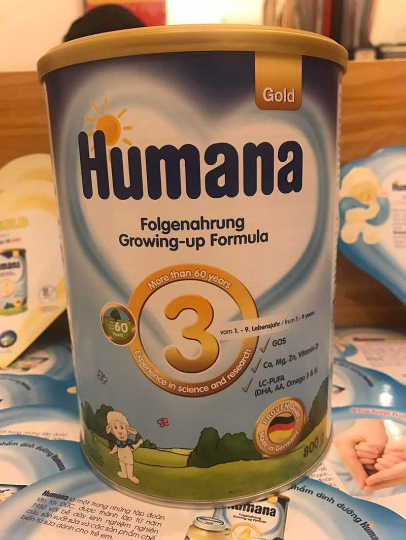 Humana Gold số 3, 800g