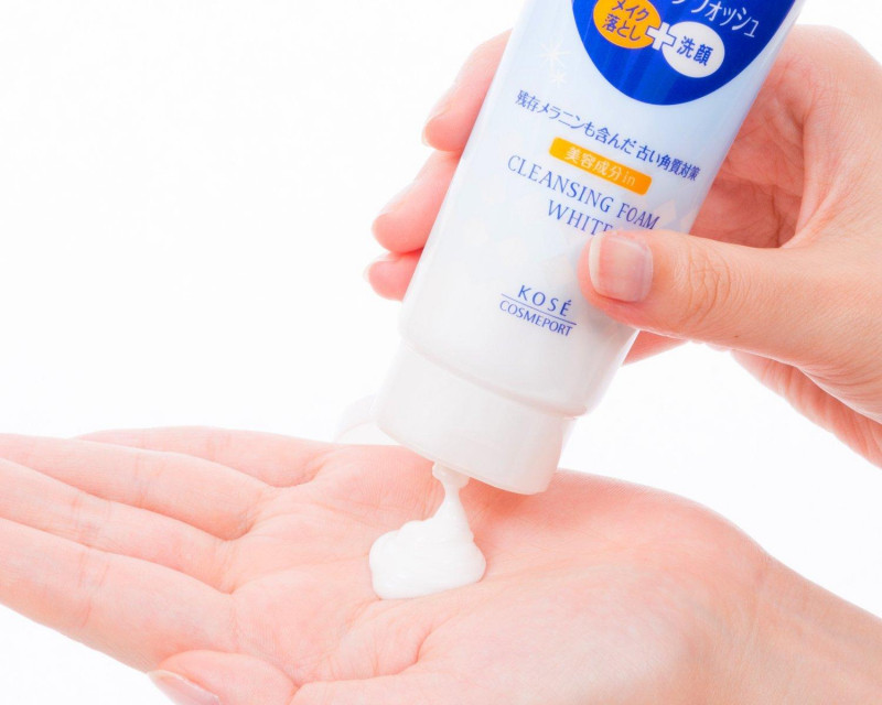 Sữa rửa mặt Kose Cosmeport Softymo Cleansing Foam White
