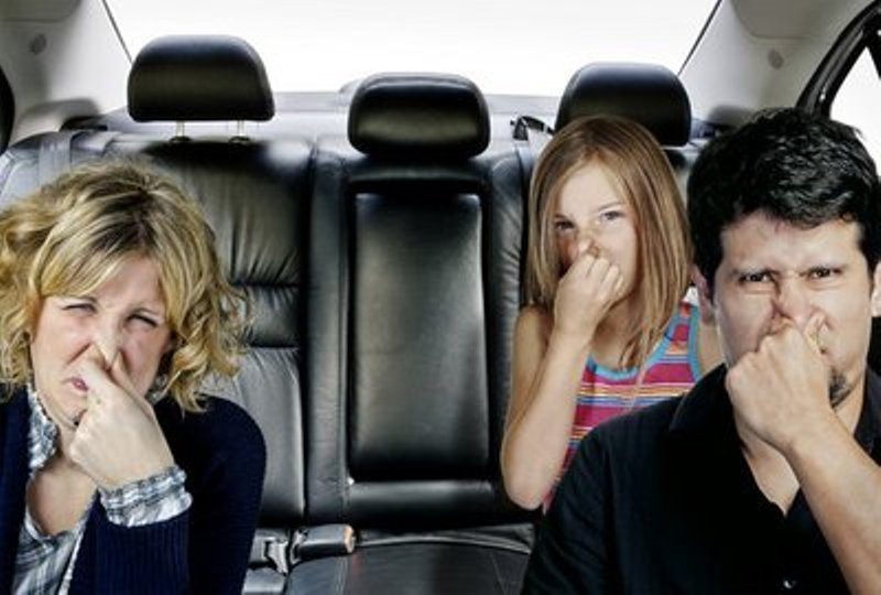 Xịt khử mùi ô tô X-Air bạn sẽ không bị ám ảnh bởi mùi hôi khó chịu