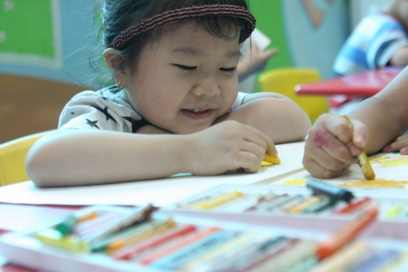 Lớp dạy vẽ cho trẻ tại Trung tâm nghệ thuật Green Art