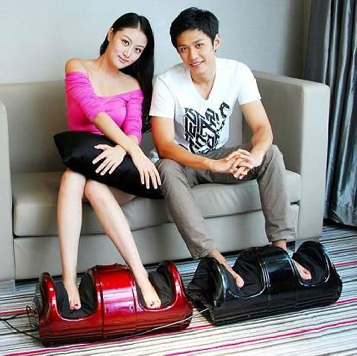 Máy massaage chân Foot Massager thiết kế thời trang, gọn gàng và phù hợp với người Việt Nam