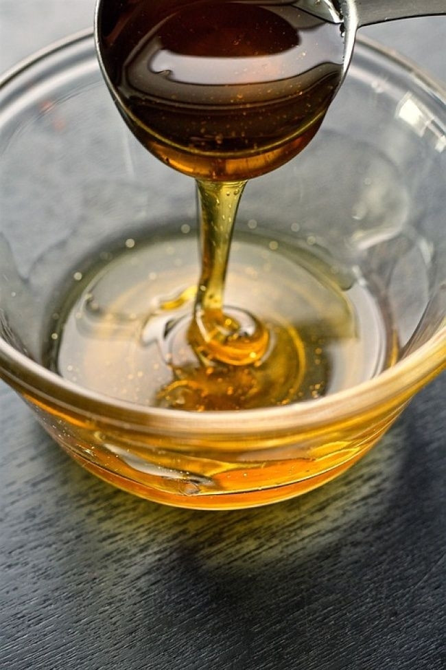 Bảo quản mật ong trong chai thủy tinh