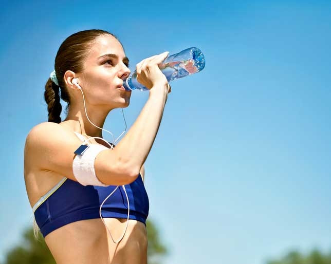 Uống nhiều nước rất tốt cho cơ thể