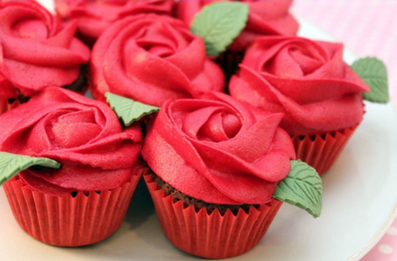 Bánh cupcake hoa hồng