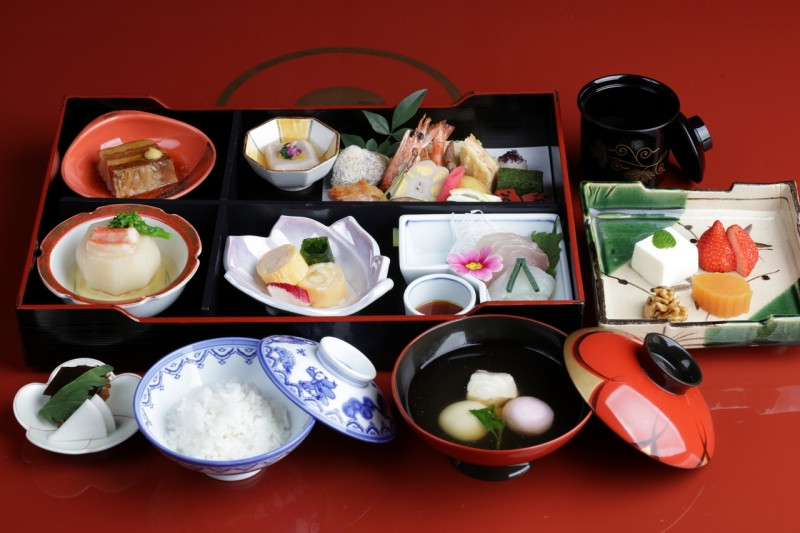 Kaiseki Ryori không chỉ thu hút thực khách bằng hương vị rất đặc trưng mà còn...
