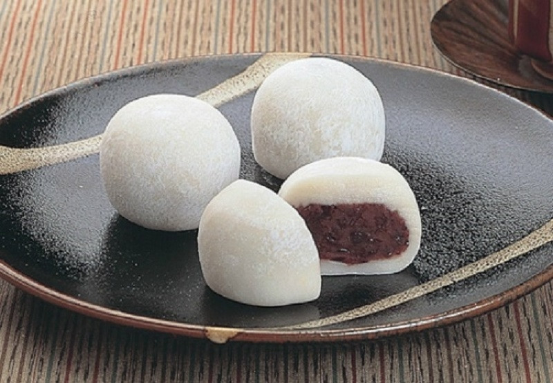Bánh mochi phong cách Nhật Bản.