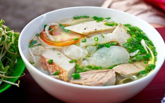 Món bún cá nổi tiếng 25-35k/tô