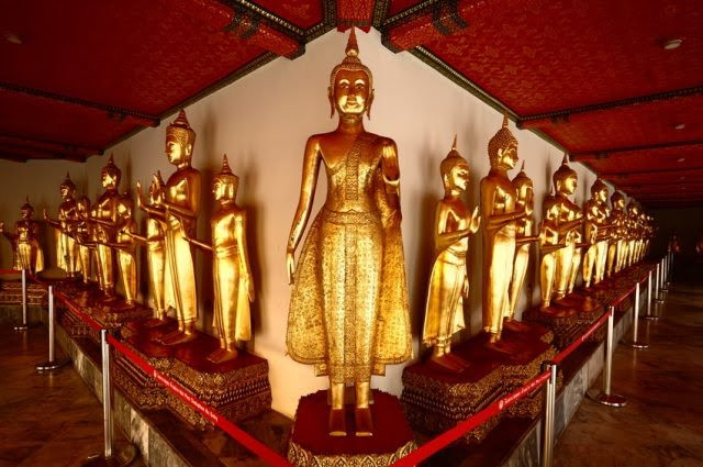 Tượng phật trong chùa Wat Pho