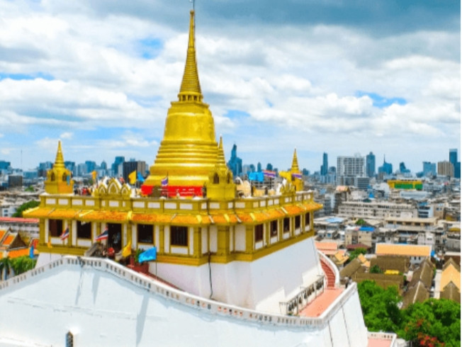 Chùa Wat Saket hay chùa Núi Vàng