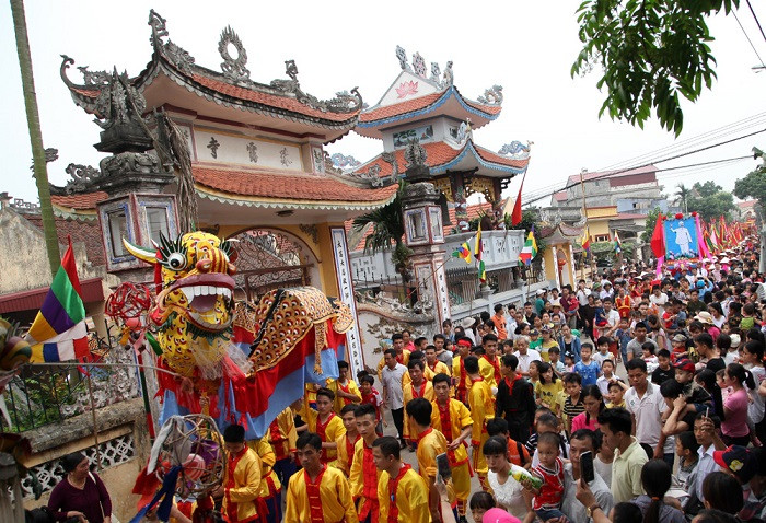 Lễ hội tình yêu tại đền Chử Đồng Tử Hưng Yên