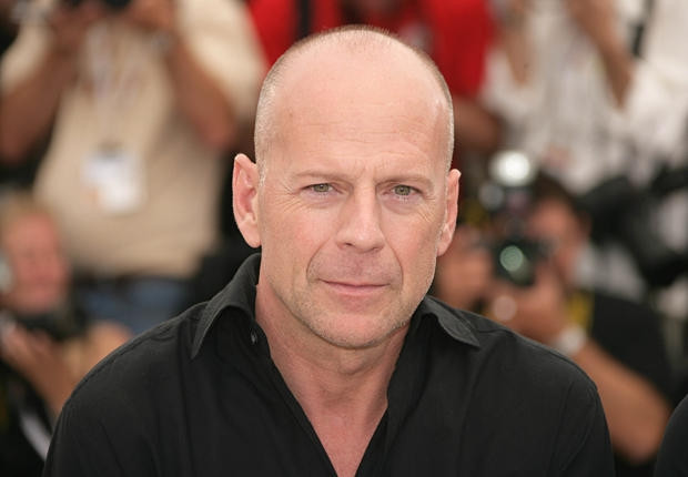 Nhắc đến Bruce Willis, khán giả sẽ ngay lập tức nhớ đến ngay những vai diễn để đời trong một loạt những bộ phim hành động