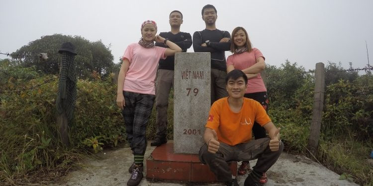 Khang Su Văn (3,012 m)