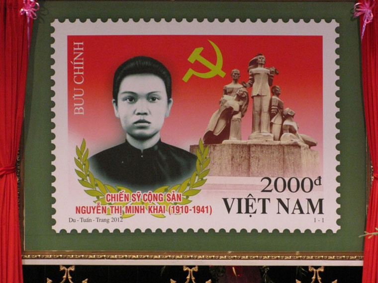 Bưu chính Việt Nam in hình bà.