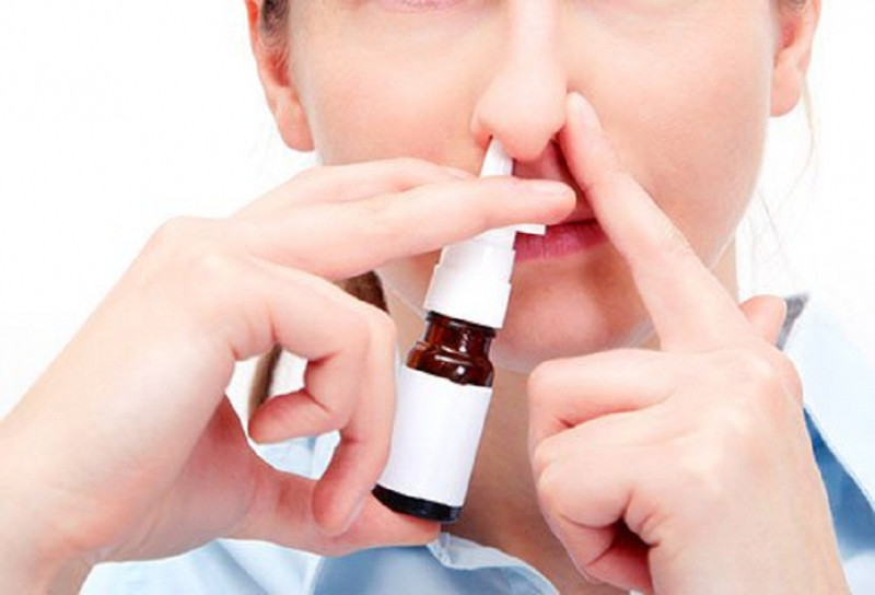 Thuốc xịt mũi chỉ có tác dụng làm dứt tức thời các triệu chứng khó thở, ngạt mũi