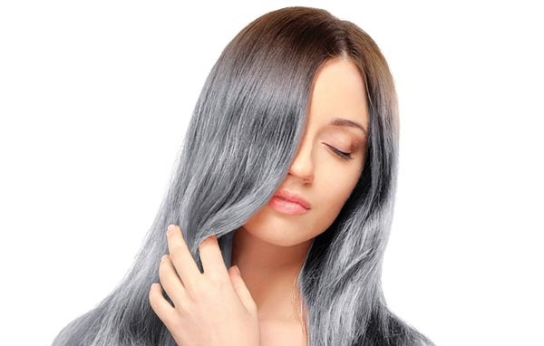 Nguyên nhân khiến tóc bạc sớm phần lớn là do yếu tố di truyền