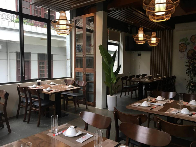 Nội thất sang trọng, hiện đại, lịch sự và rộng rãi, nhà hàng Cua Bay phù hợp với những bữa tiệc tất niên 15 - 30 người