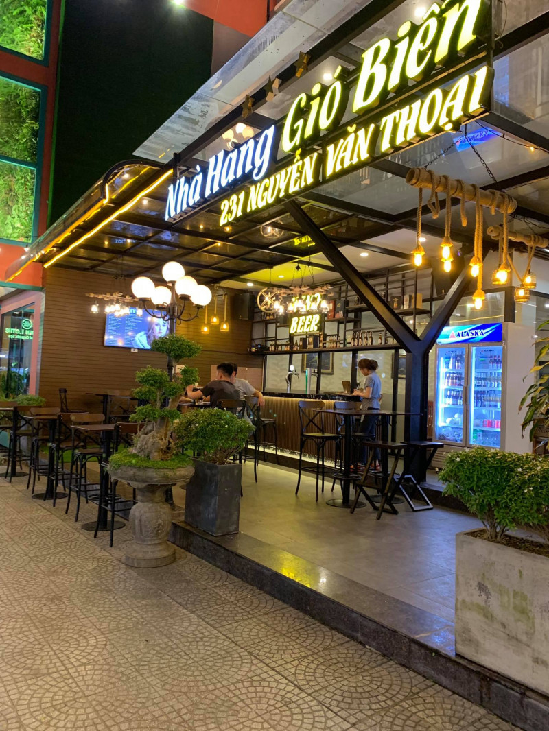 Nhà hàng Gió Biển Đà Nẵng
